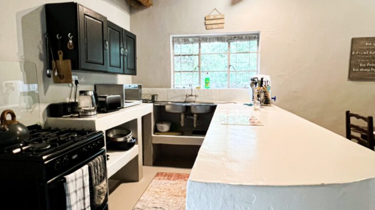 IMG_3617-768x1024 Kitchen 3