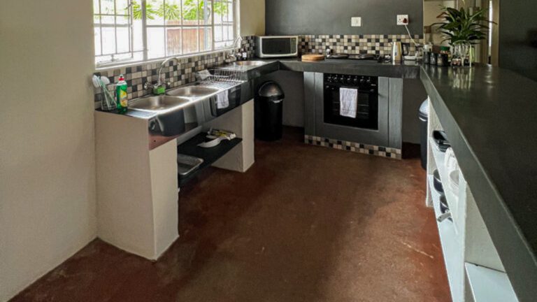 IMG_4641-768x1024 Kitchen 1-Edit
