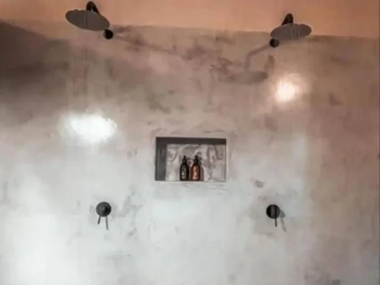 bathroom 4