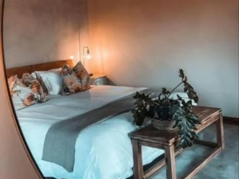 bedroom 1b